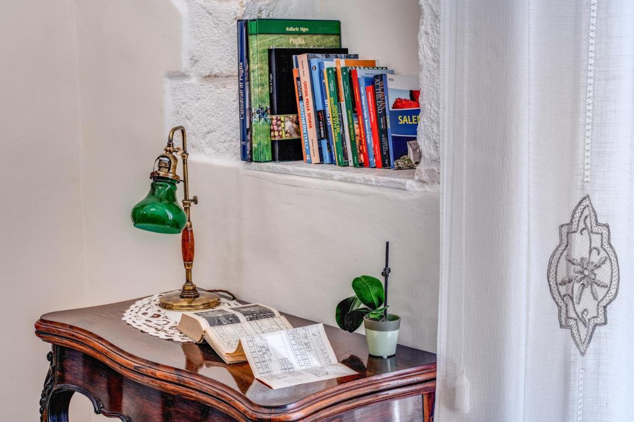 Bed and Breakfast Palazzo Stunis - Dimora Di Charme à Ostuni Extérieur photo